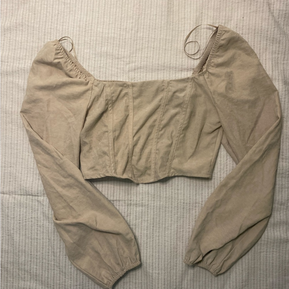 Cropped Long Sleeve Shirt